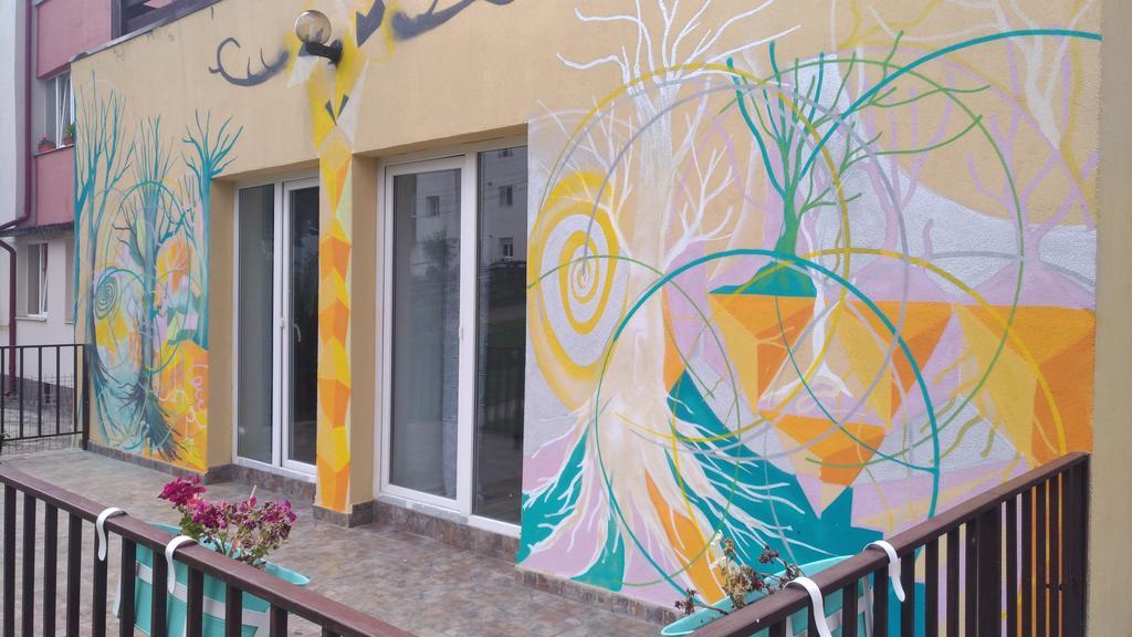Happy Holiday Apartments Предеал Екстериор снимка
